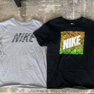 LOT OF 2 - THE NIKE TEE’s - Size M - Athletic Cut